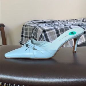 Blue Bandolino heels
